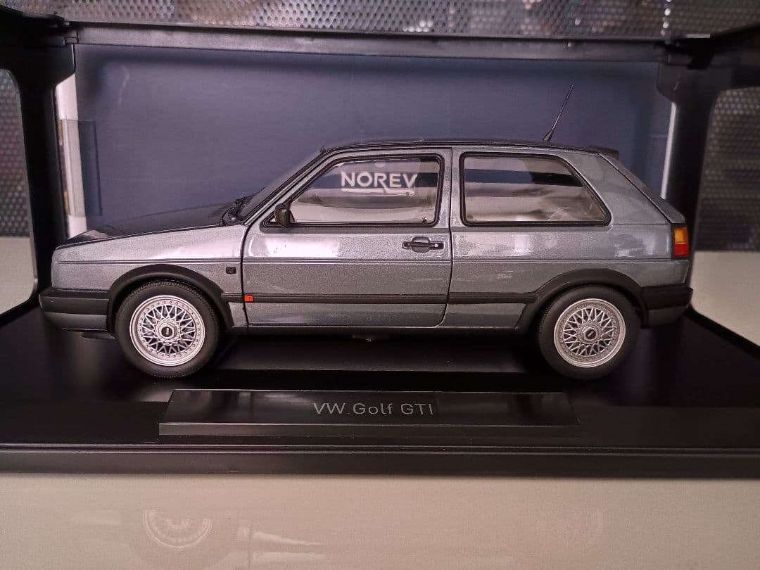 ノレブ VW GOLF フォルクス ワーゲン ゴルフ 2 GTI 1/18