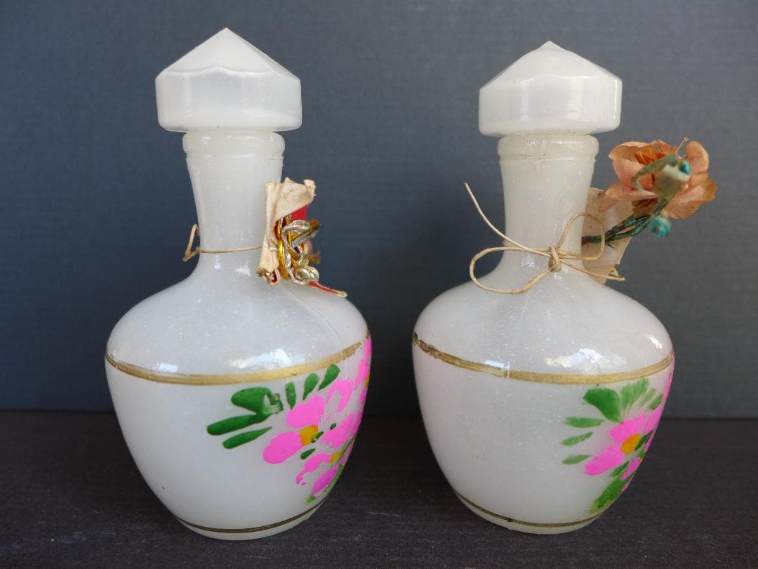 珍品 時代物 戦前 御雛様道具 白酒入れ徳利 乳白ガラス 2点一対 箱