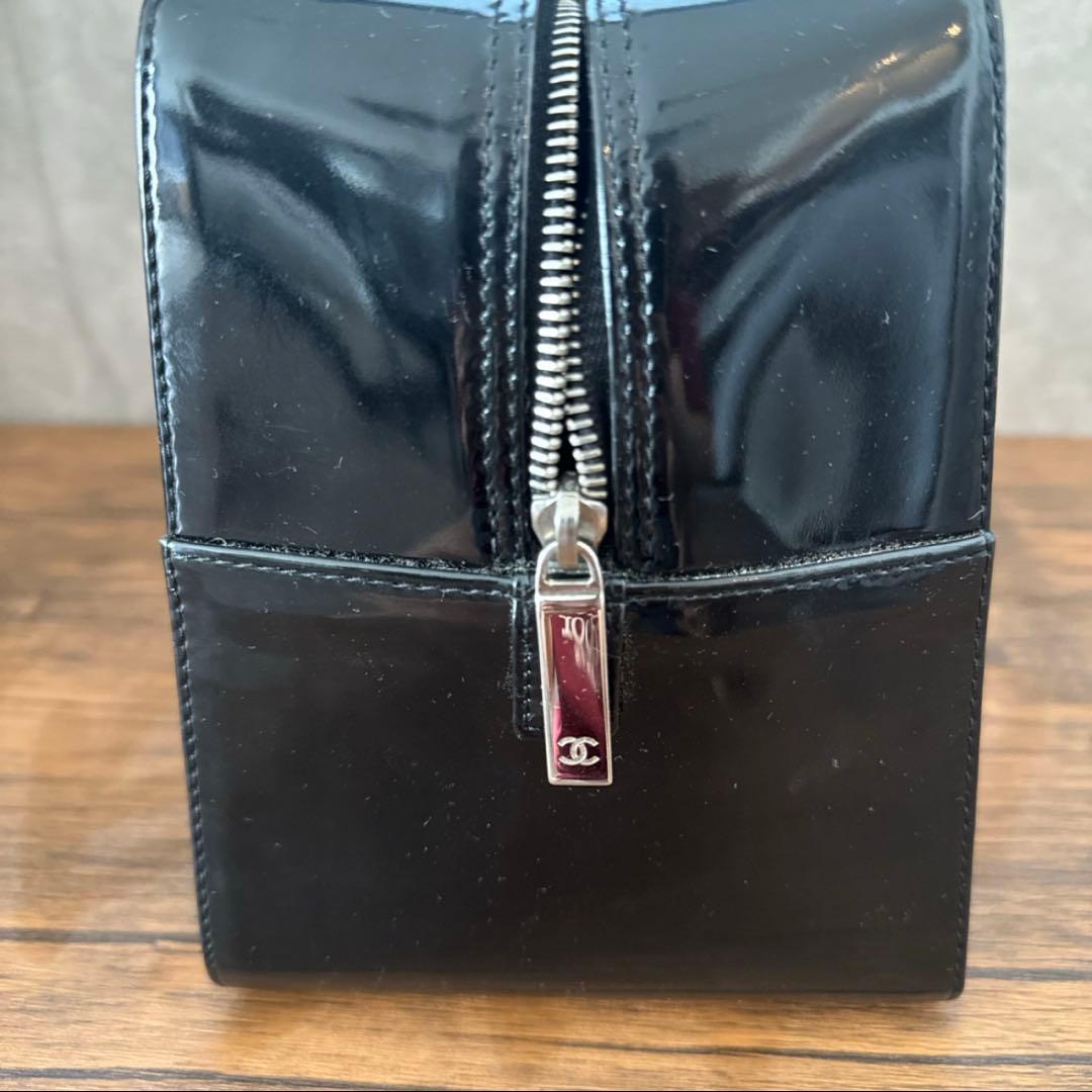 CHANEL シャネル チョコバー エナメル　ブラック　ハンドバッグ