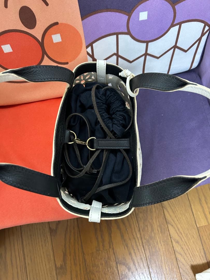 c*a様 genten カットワークハンドバッグ