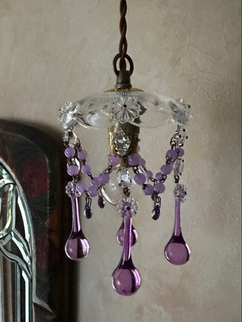 フランス アンティーク ラベンダームラーノガラスの可愛らしいミニシャンデリア＊