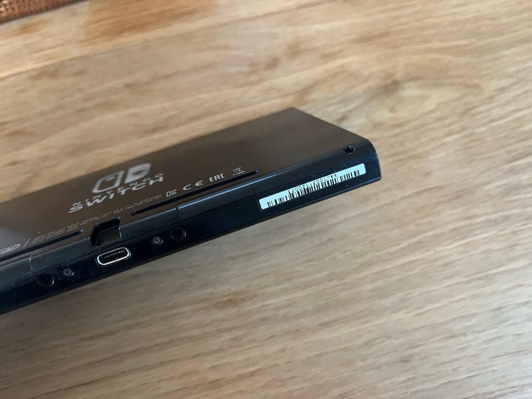 ヒ*ー様 任天堂Switch 本体