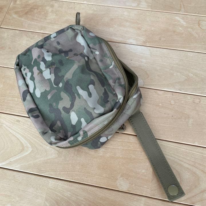 サバゲー用アーマーベスト& 腰ベルトポーチ マルチカモ