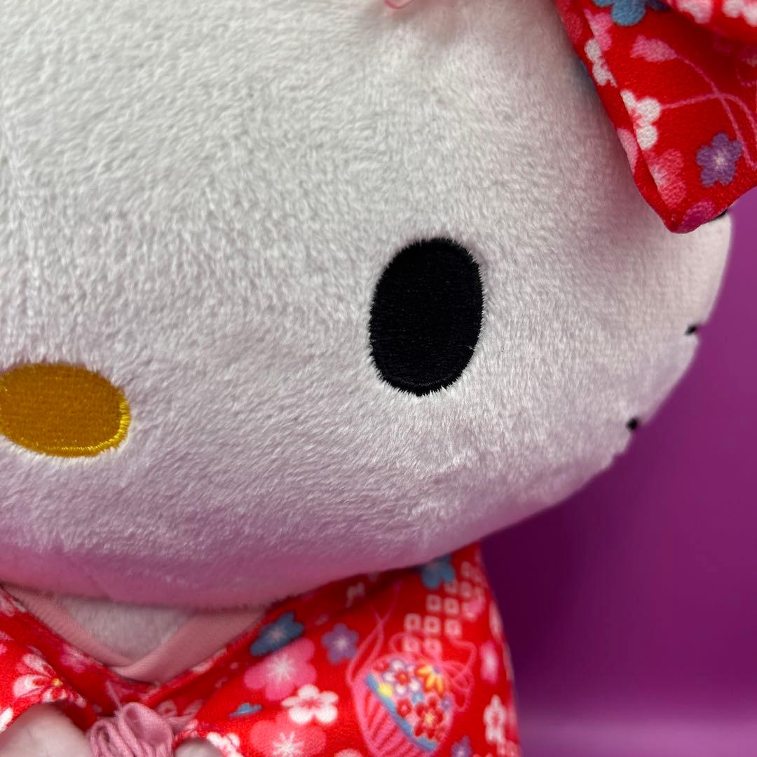 着物姿　ハローキティ　ぬいぐるみ2点セット　ちりめん　和服　日本