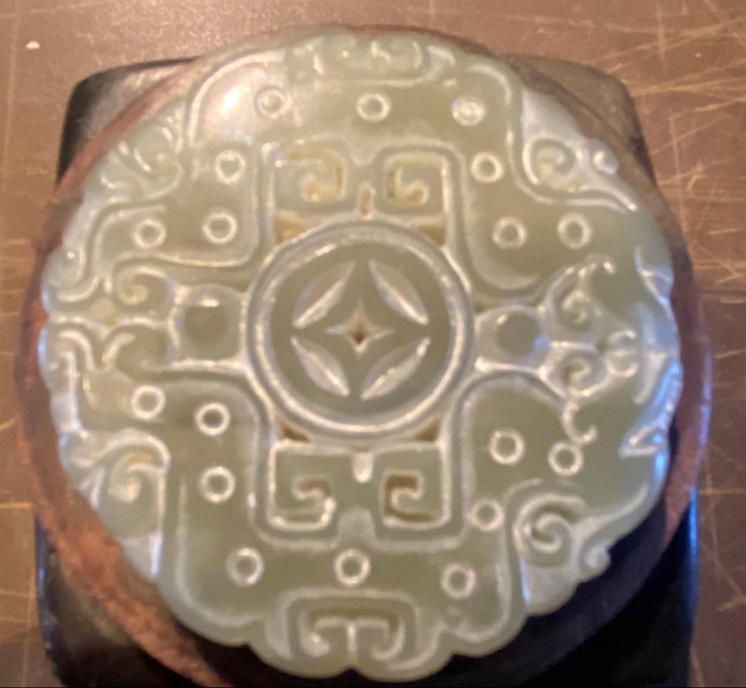 古和田玉 翡翠 鑑賞台付・ヴィンテージ レア ・オブジェ・鼻煙壺