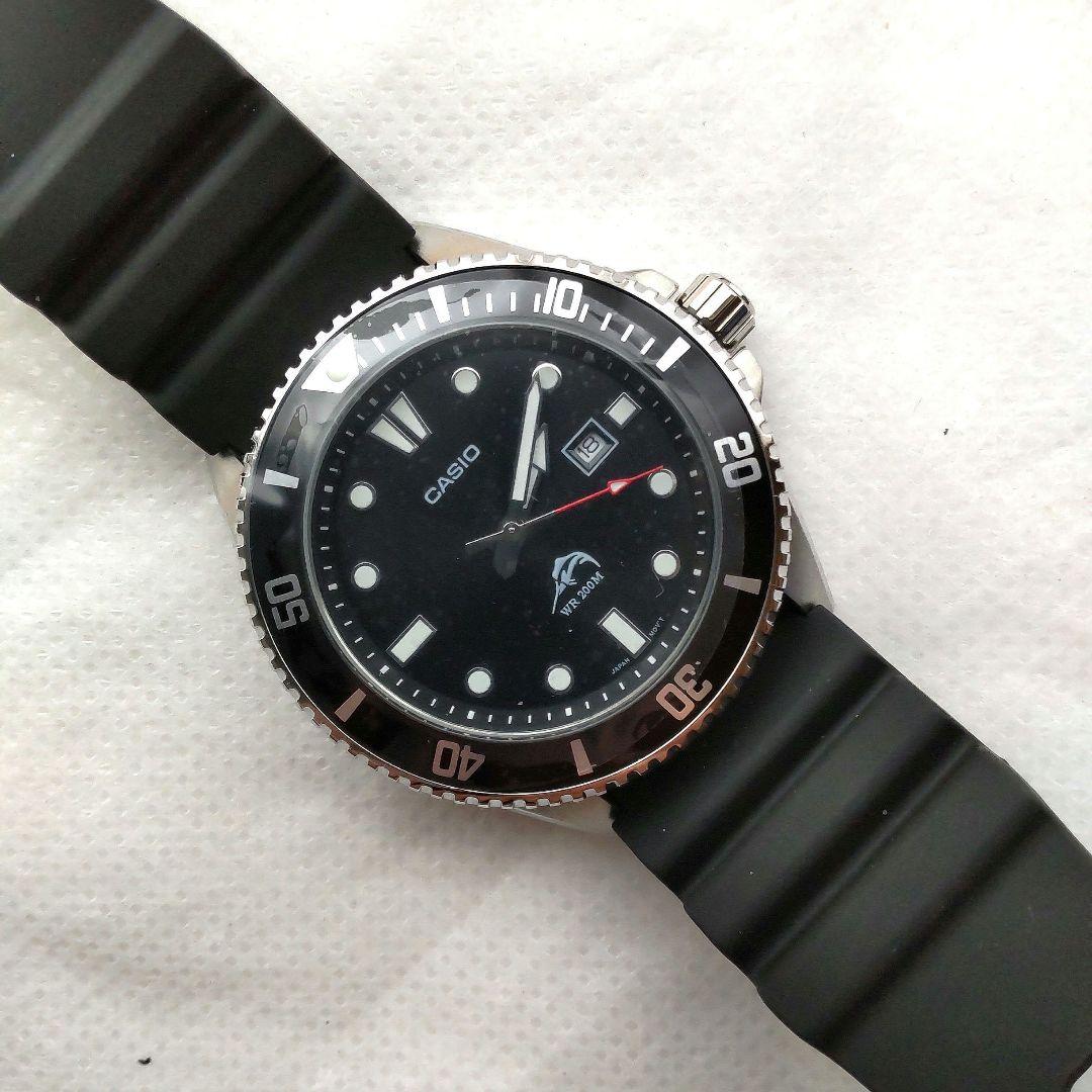 【新品・未使用品】CASIOカシオ (MDV-106)カジキダイバー日本未発売