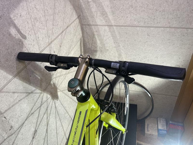 GIANT ESCAPE RX S ジャイアント　クロスバイク イエロー