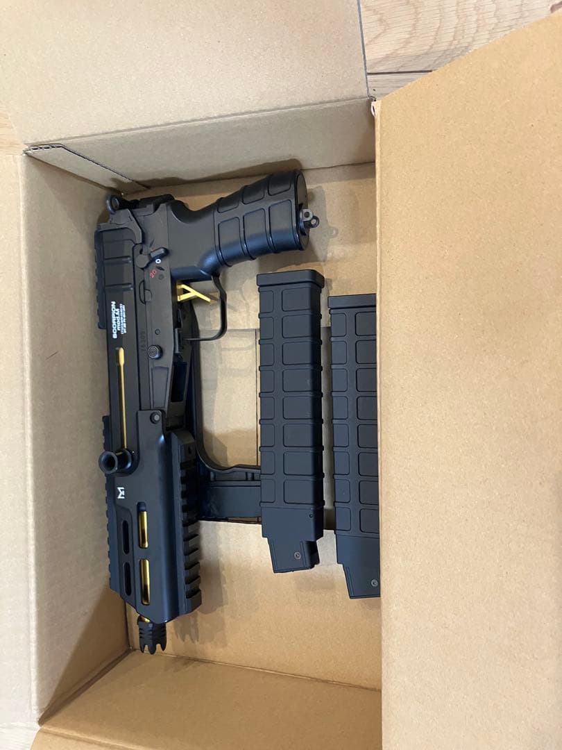 東京マルイ　スコーピオン　モッドM