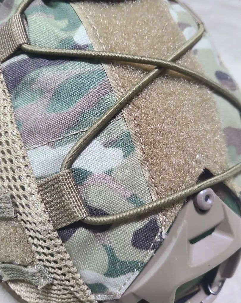 タクティカルヘルメット マルチカム ストロボ・サイドライト・ダミー