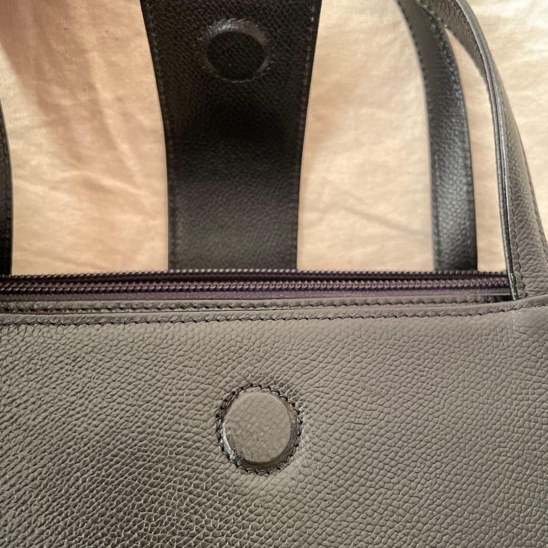 GVENCHY ジバンシー　牛革　ハンドバッグ　フォーマル