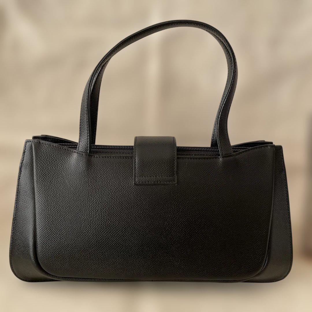 GVENCHY ジバンシー　牛革　ハンドバッグ　フォーマル