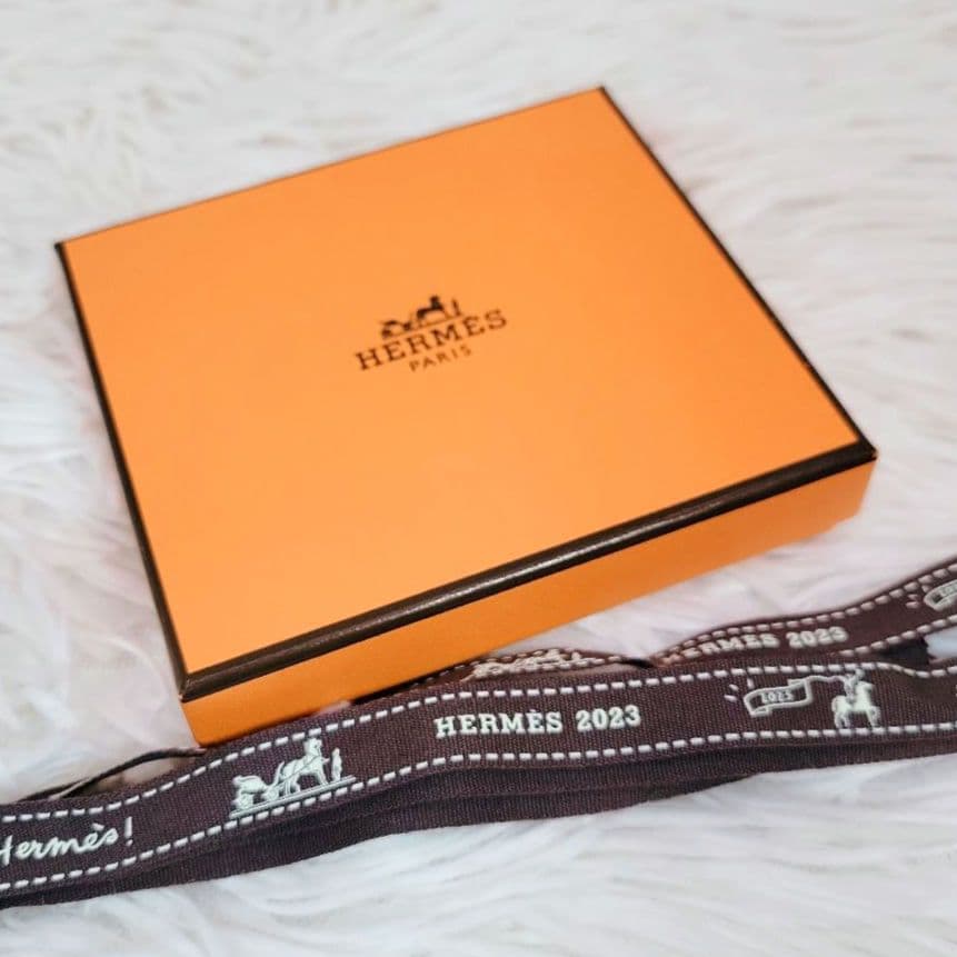 美品✨エルメス ケース バスティア エバーカラー ヴェールコミック B印