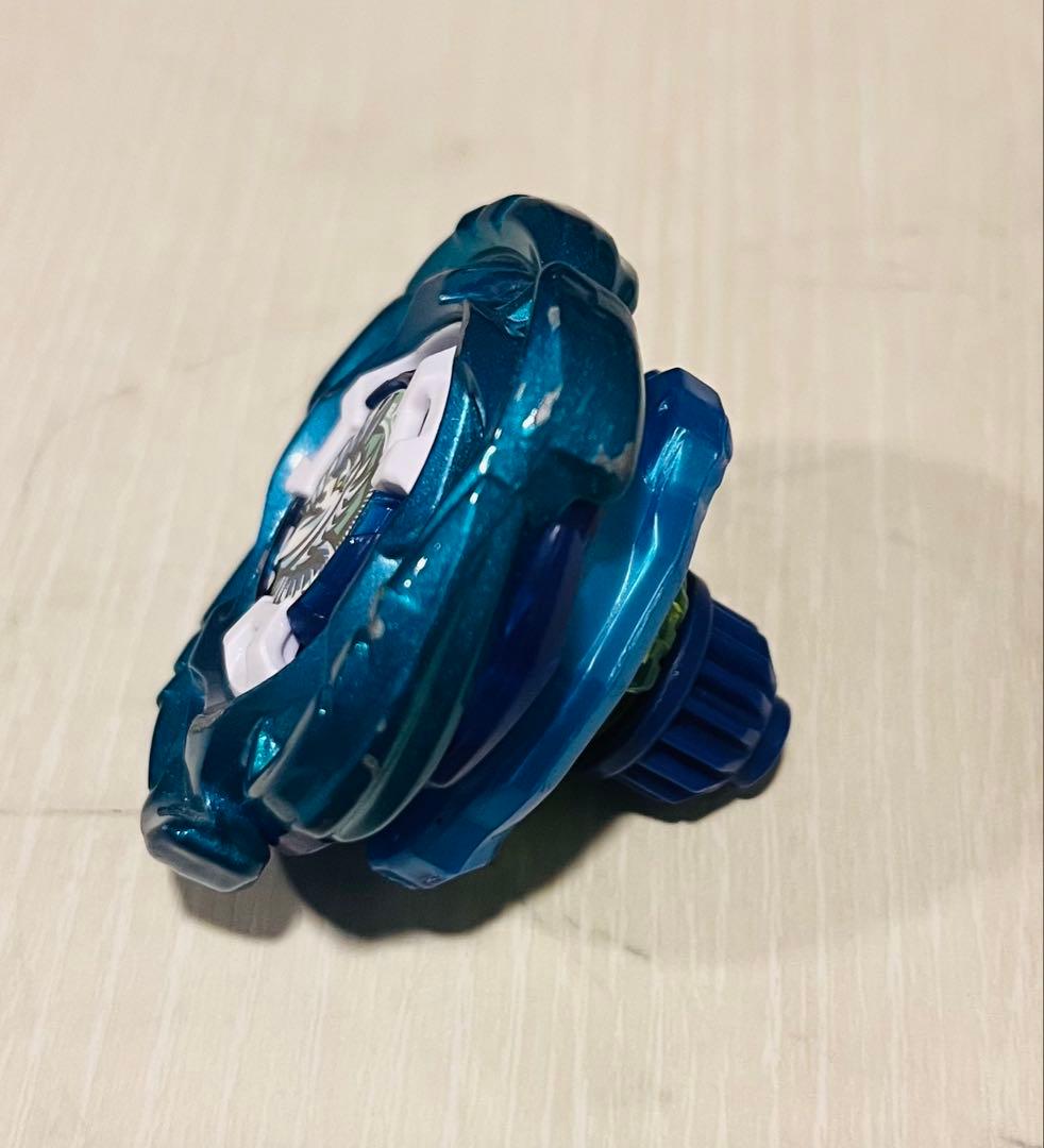 ベイブレードx【エアロペガサス】