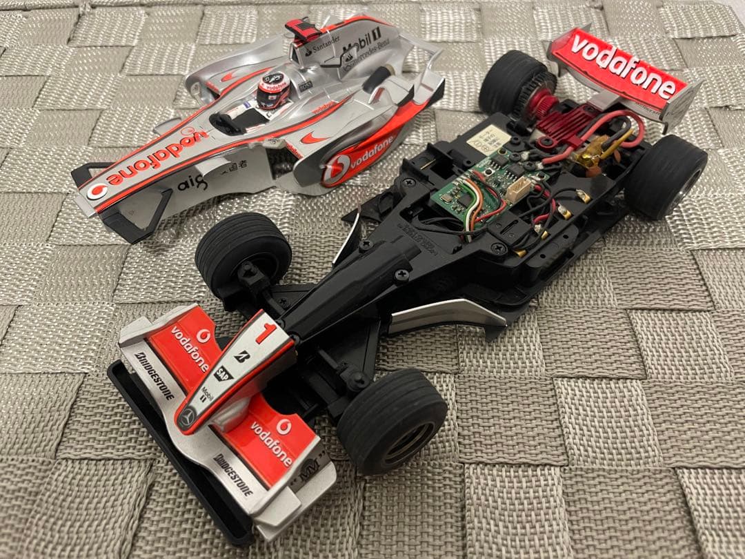 【希少】京商ミニッツF1 2.4GHz シャーシ&ボディ(3台)•ホイールセット