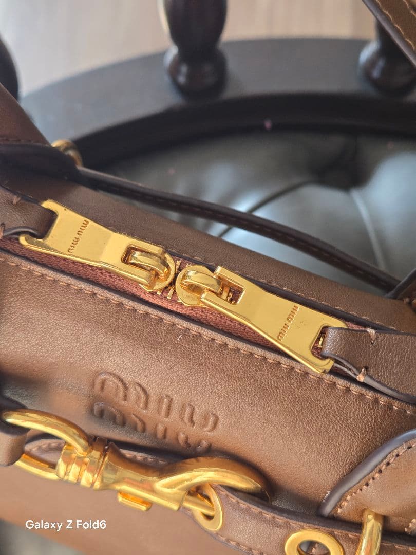 miu miu (ミュウミュウ) アルカディ レザーバッグ