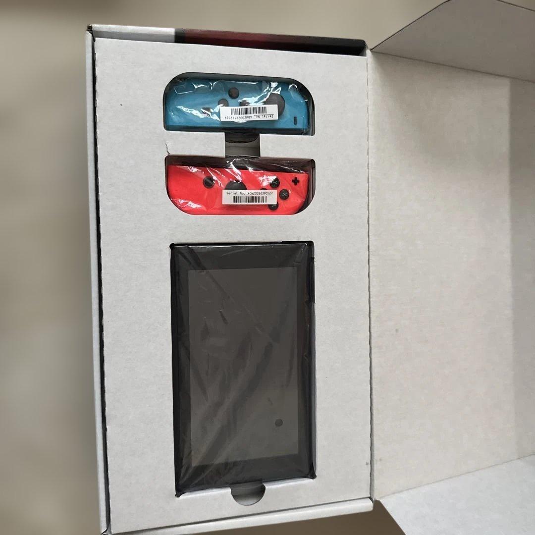 Nintendo Switch 本体 ジョイコンスプラトゥーンプロコン付き