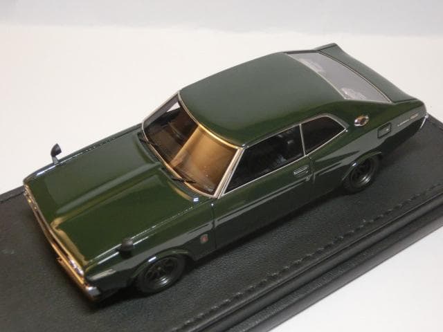 イグニッションモデル 1/43 IG0140 日産ローレル2000SGX緑 箱付