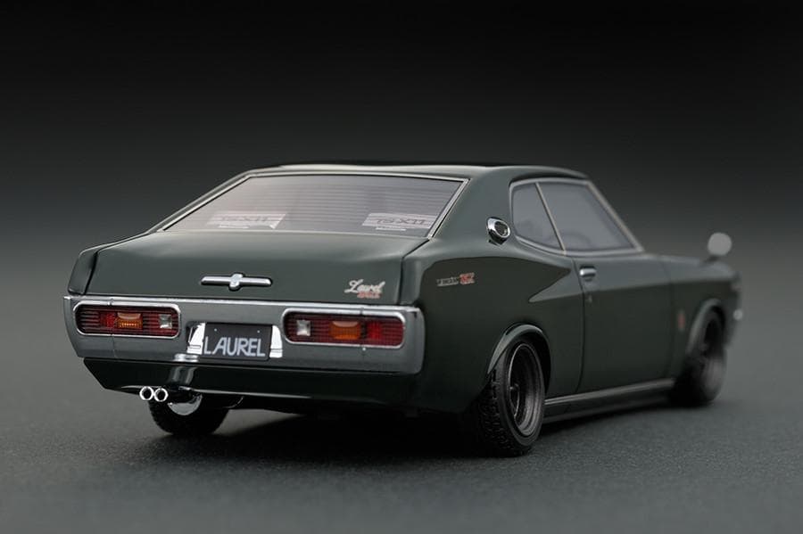 イグニッションモデル 1/43 IG0140 日産ローレル2000SGX緑 箱付