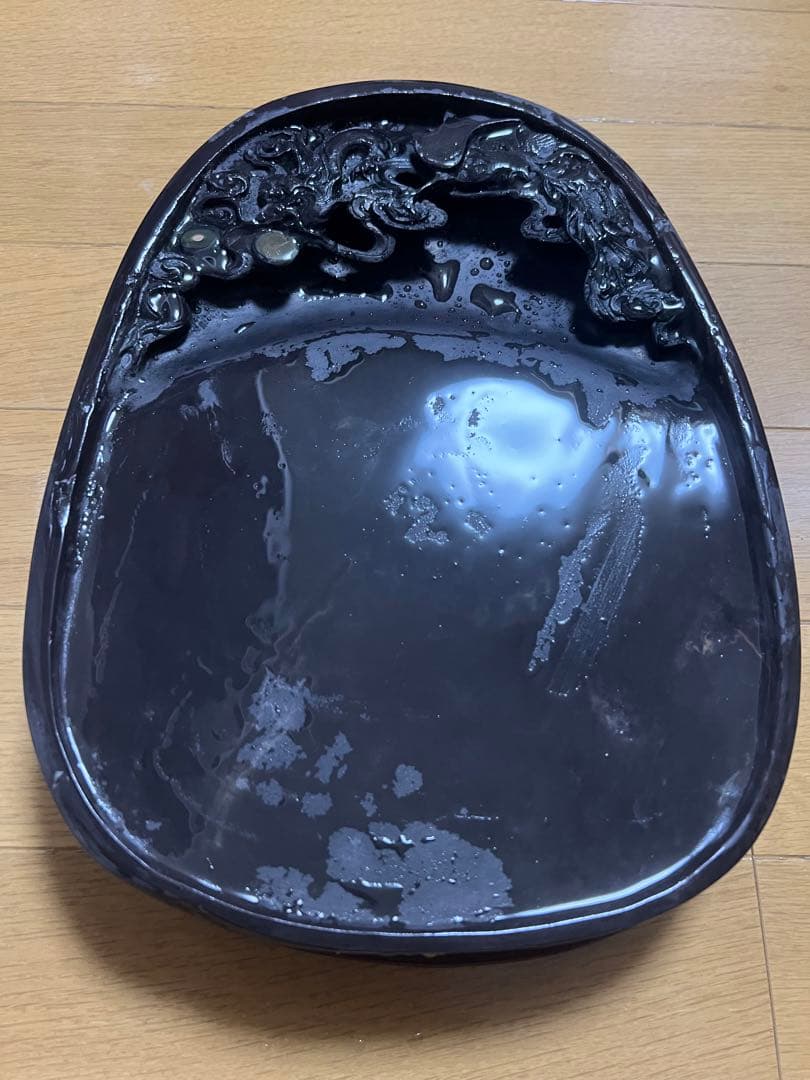 中国硯 大型 28 x 21.5 x 3.8 センチです