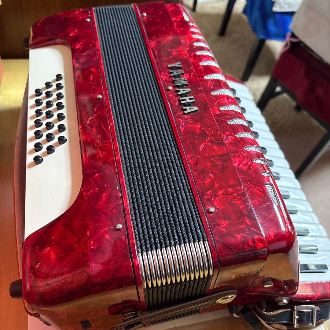 アコーディオン