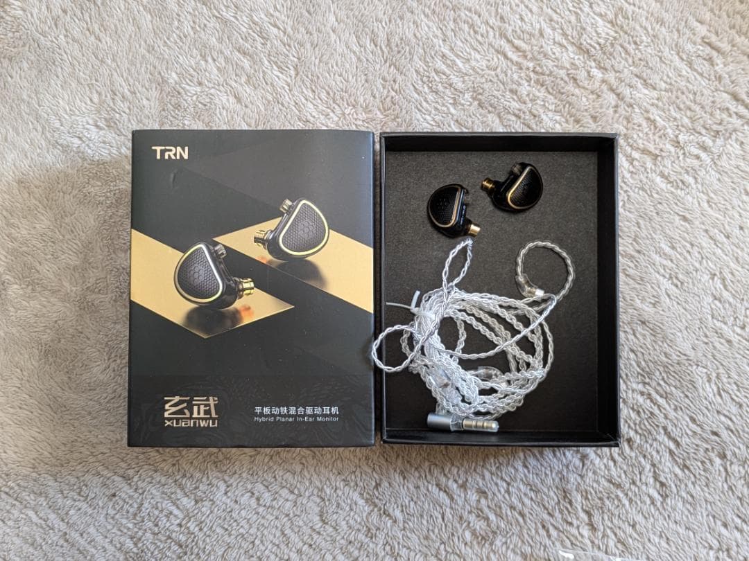 CCA / TRN イヤフォン ＋ 4.4mmバランスケーブル - メルカリ