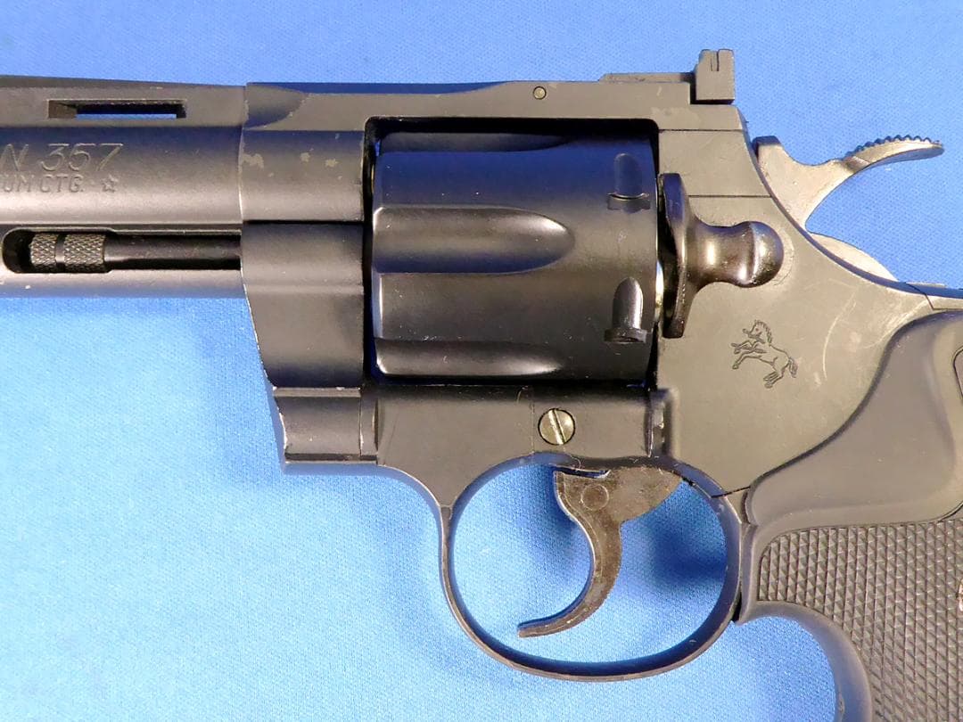 東京マルイ/ガスリボルバー/コルトパイソン.357マグナム 4インチ/18才用