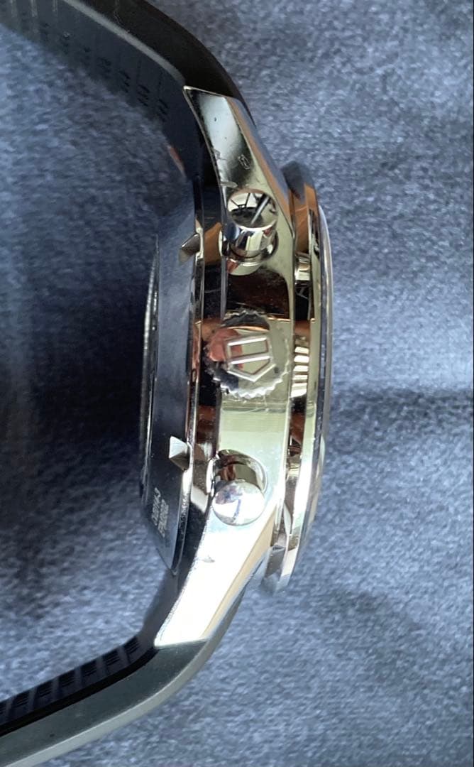 タグホイヤー カレラ CV2014-3 黒(OH: 2024/11)