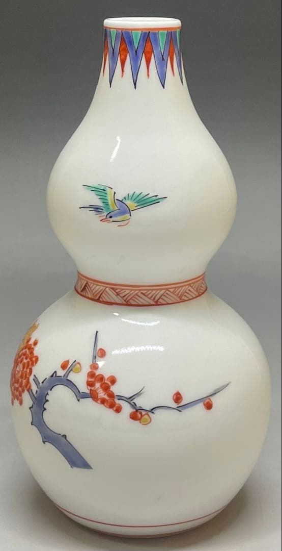 人間国宝　十四代　酒井田柿右衛門　濁手　梅鳥文　花瓶　共箱　栞　Y6466