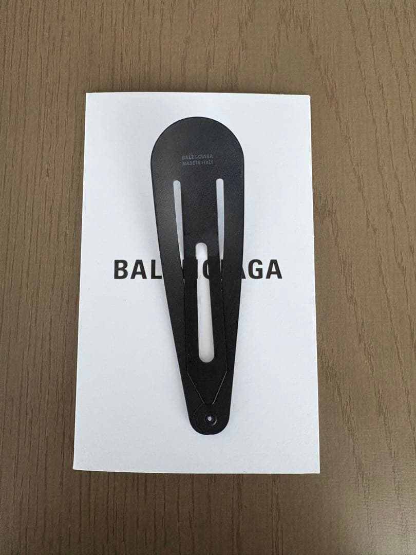 BALENCIAGA ヘアピン