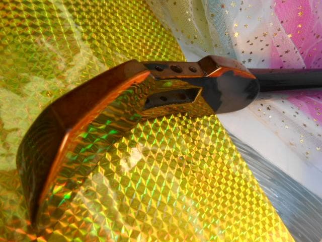 A7現品販売(送料無料)189.800円沖縄三線専用黒檀棹　銘苅春政氏監修