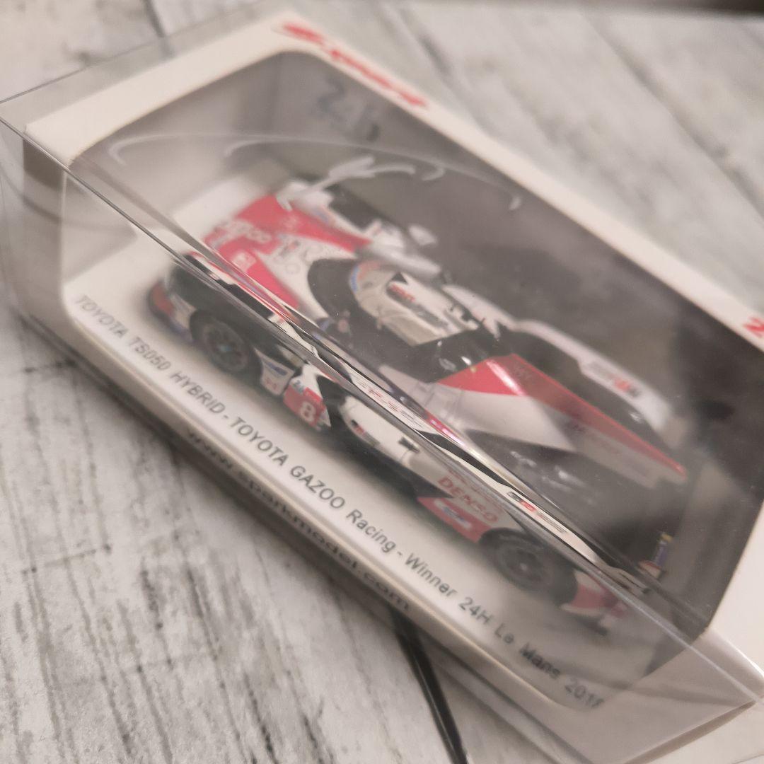 TOYOTA TS050 HYBRID 2018年　中嶋選手の直筆サイン入り