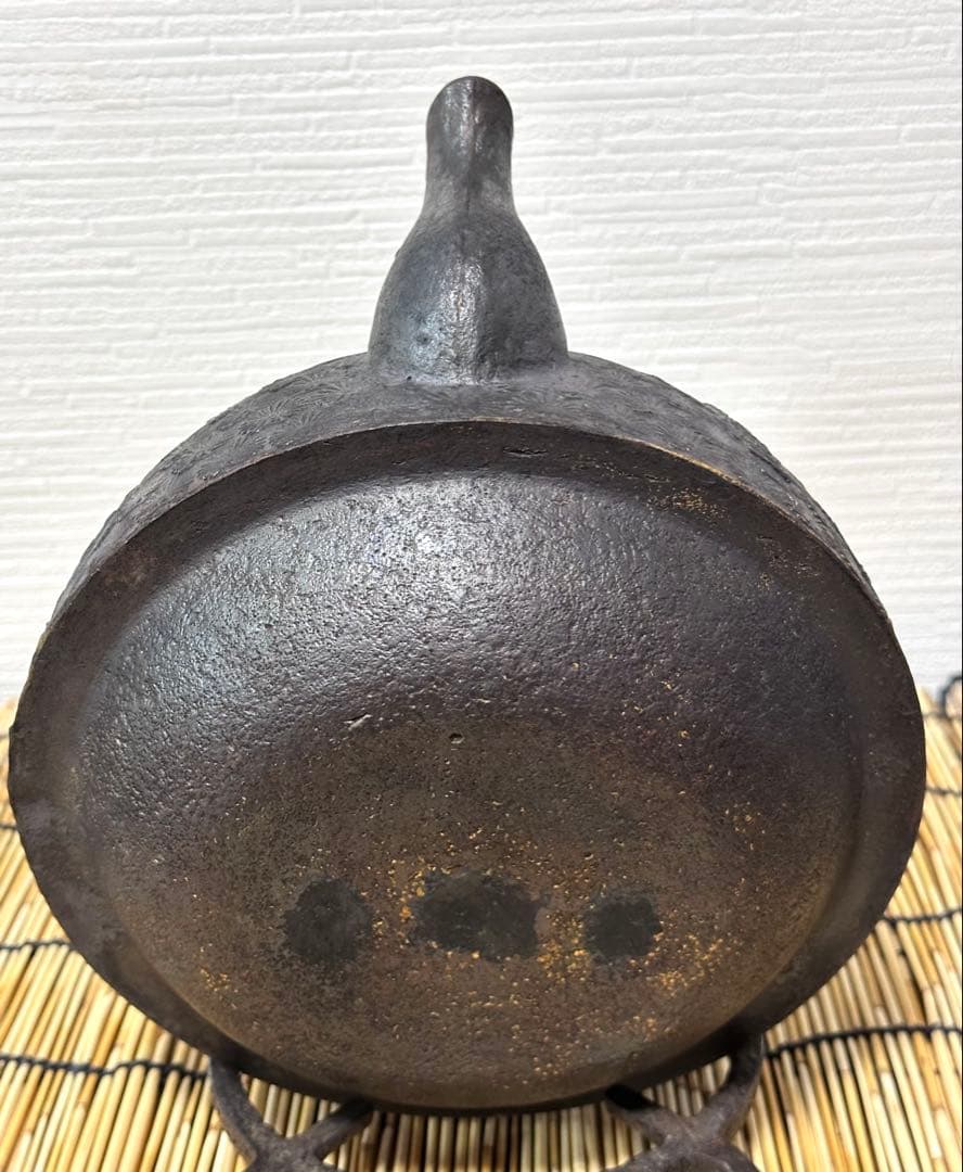 USED品 南部岩鋳四代目清末作 真作保証 23型 松葉文様