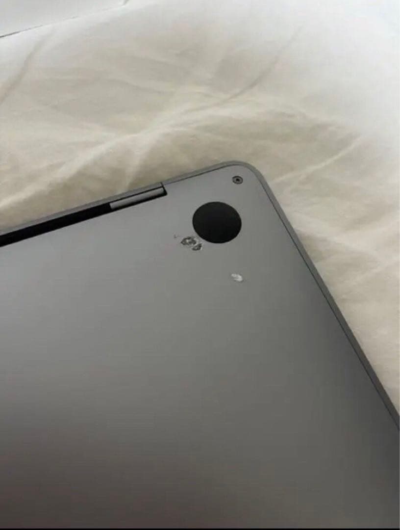 ジャンク品MacBook Pro 13 2017 トップケース新品交換済 MacBook