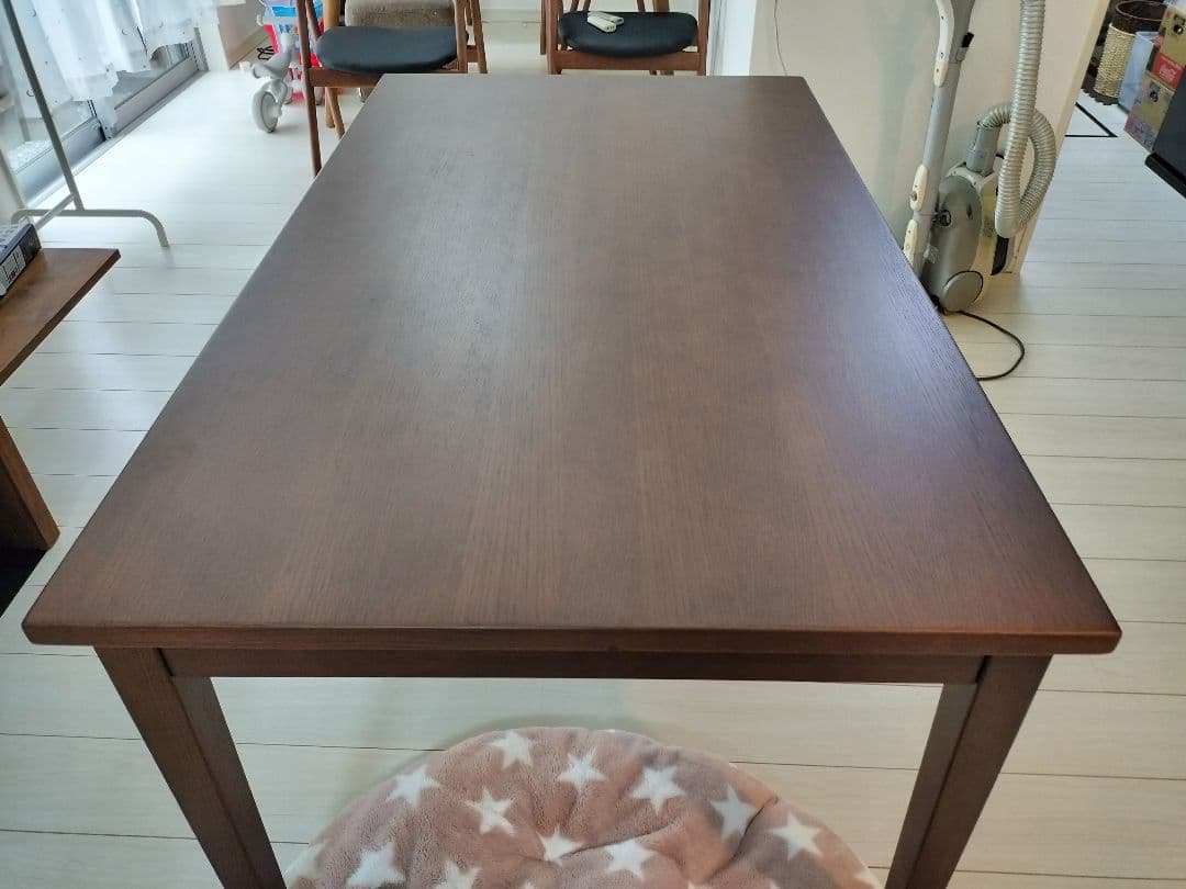 直接お渡し歓迎!　シギヤマ家具工業　ダイニングテーブル　普段使いしていません。