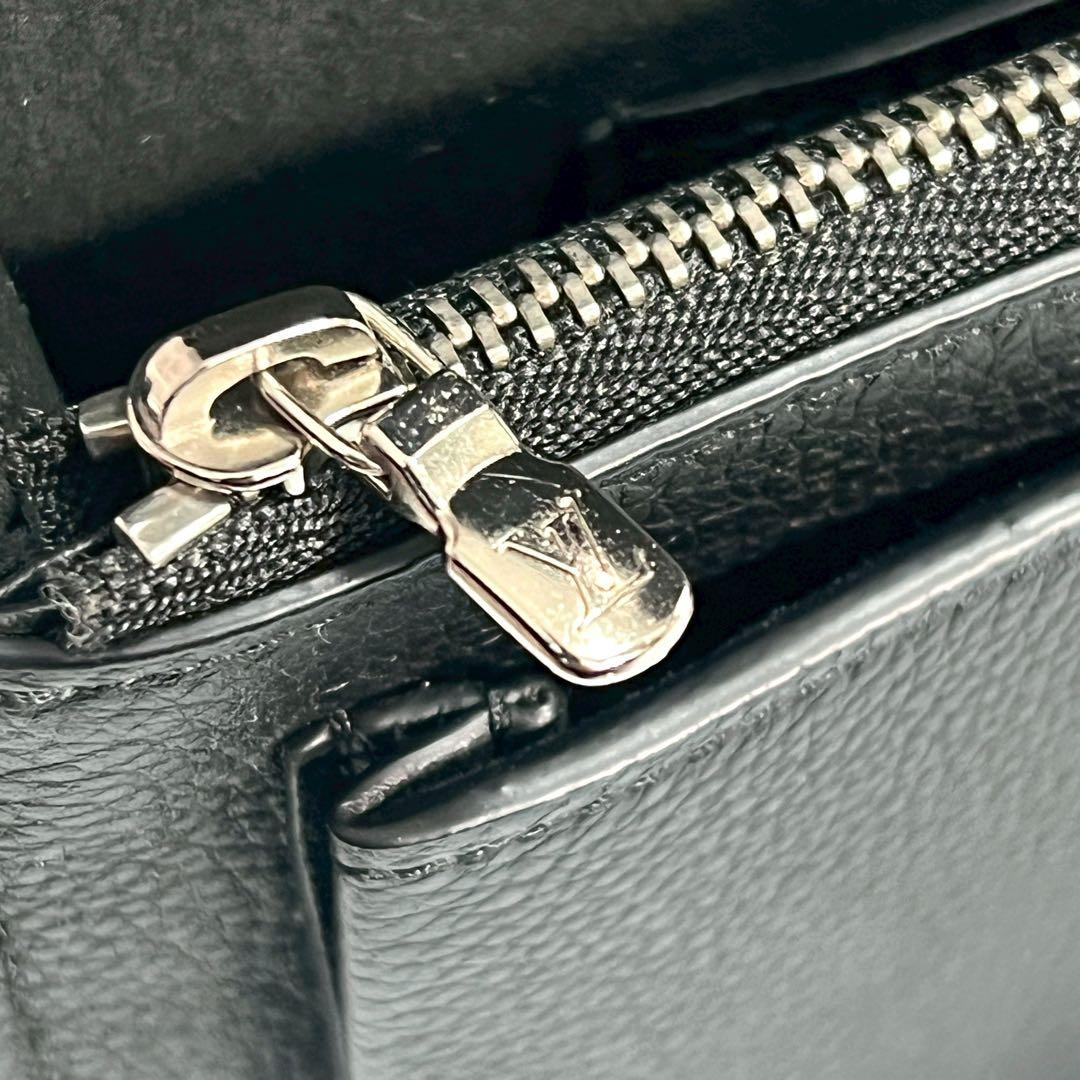 ルイヴィトン ショルダーバッグ ポシェット ロックミー チェーン ロゴ ノワール