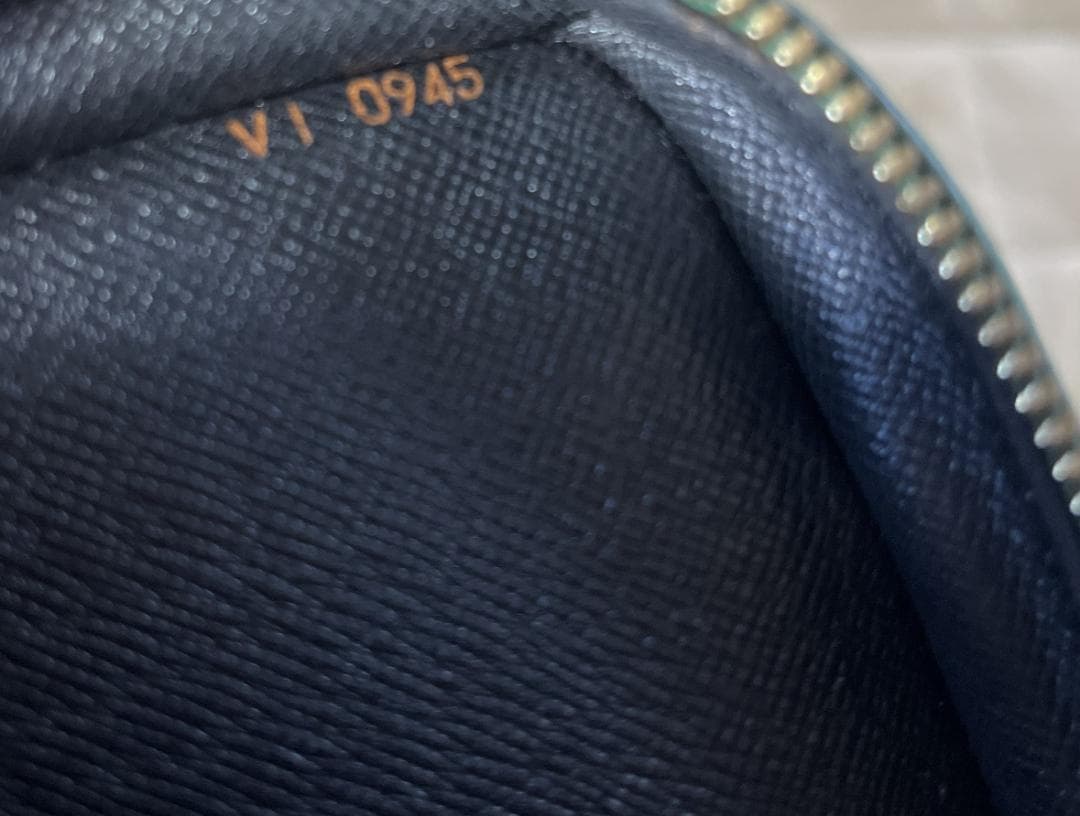 Louis Vuitton エピレザー ビジネスバッグ グリーン