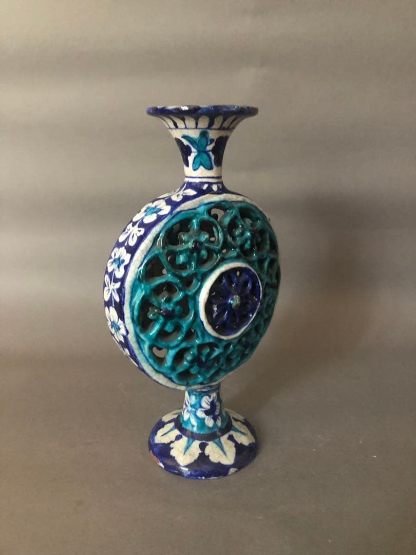 ペルシャ陶器 骨董古美術青瓷窯陶器の置物アンティーク イスラム陶器