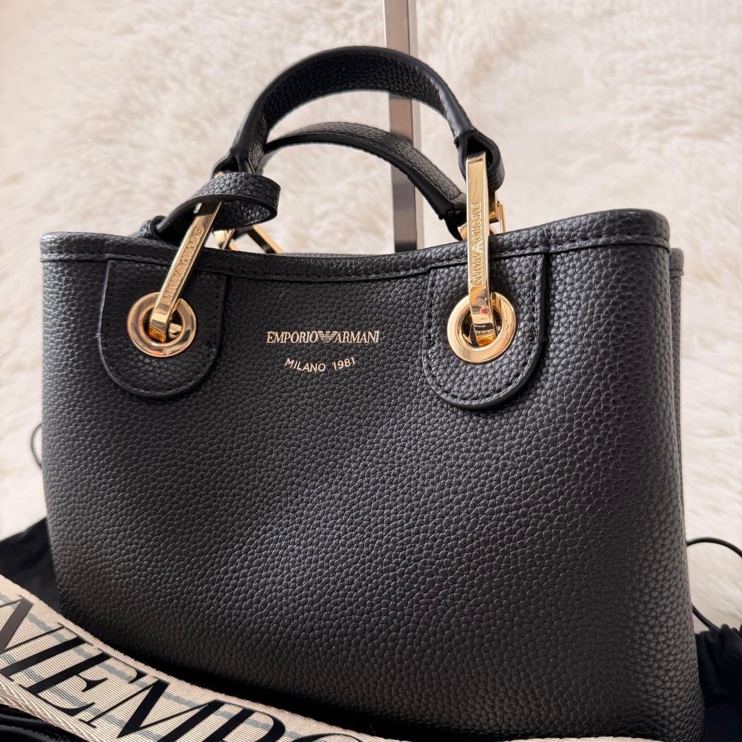 ✨極美品 EMPORIO ARMANI ショルダーバッグ レザー ブラック