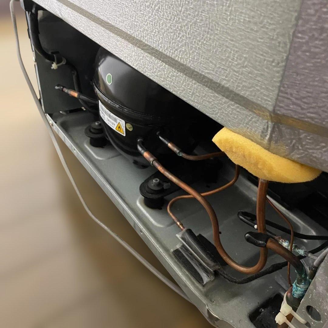 AQUA ノンフロン冷凍冷蔵庫 AQR-27H 2019年製