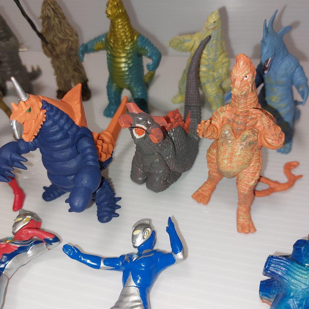 ウルトラマン ウルトラ怪獣 HG等まとめ売り23体！当時物フィギュア