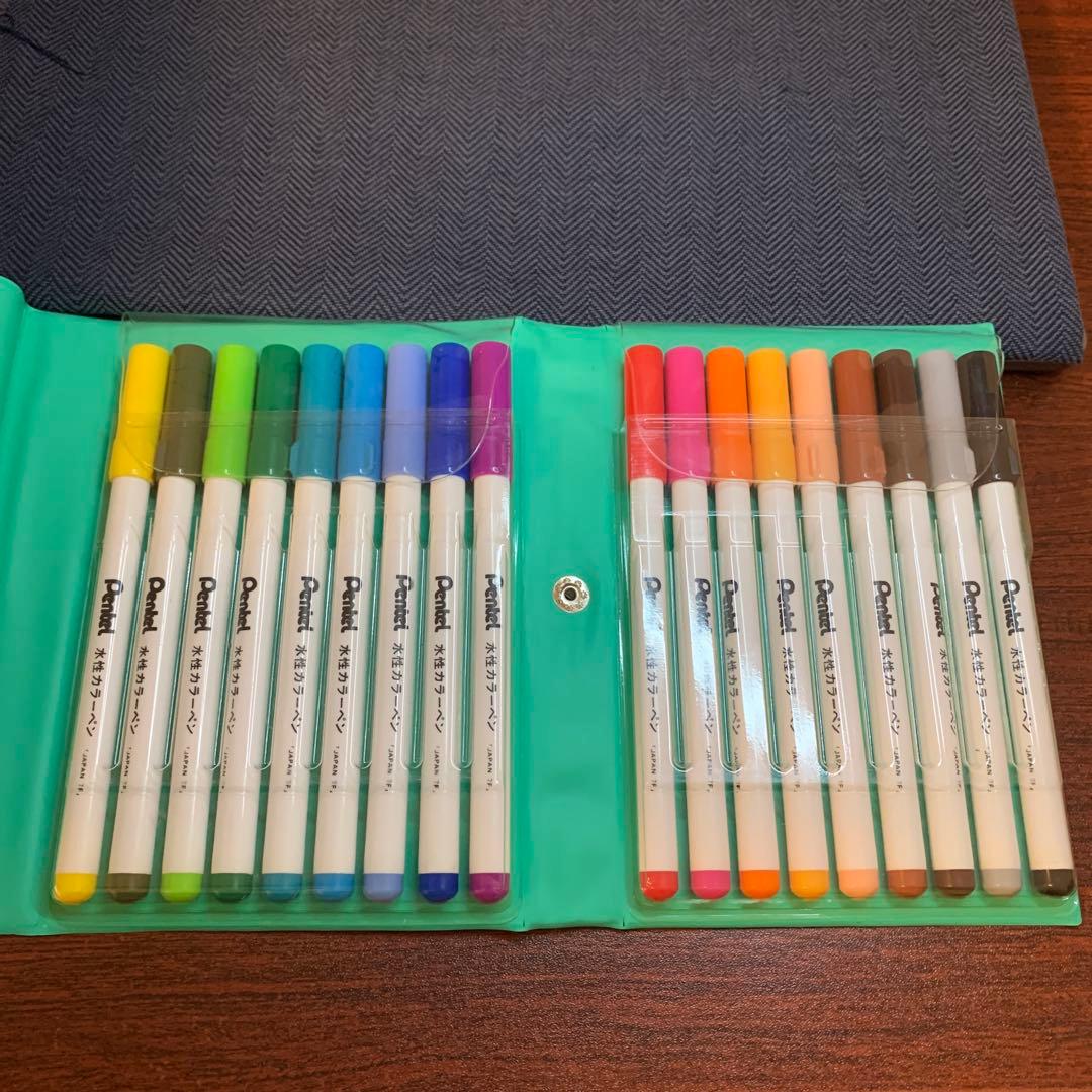 ペン回し pentel 水性カラーペン 18色セット ショップ