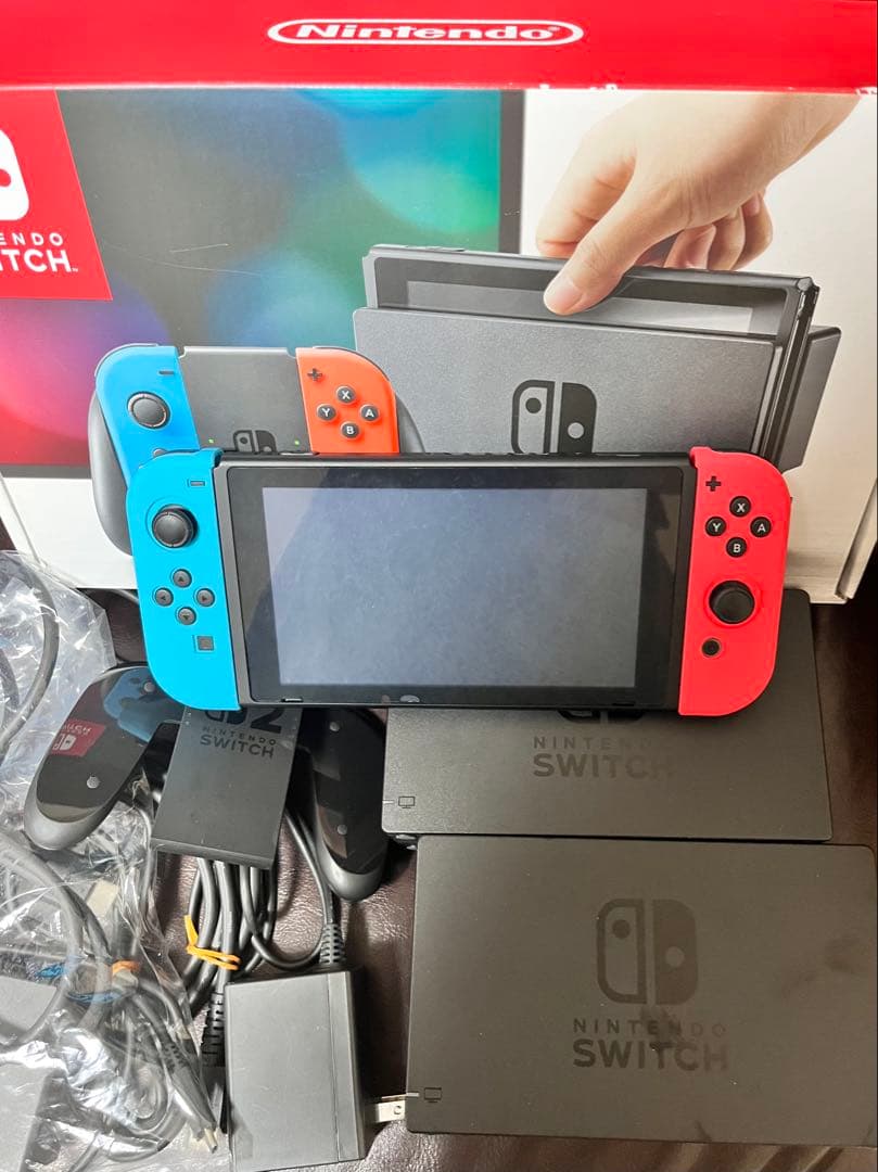 Nintendo Switch箱付き・大容量128GB microSDカード付き