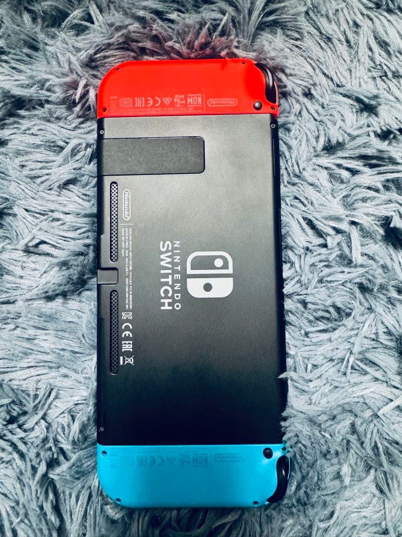 Nintendo Switch 本体 赤/青 Joy-Con + ケース