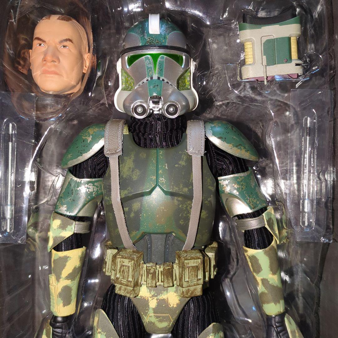 サイドショウ　コマンダーグリー