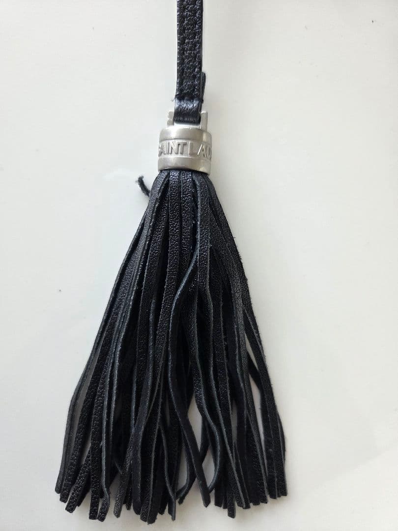 サンローラン YSL ショルダーバッグ タッセル付き 正規品 付属品あり