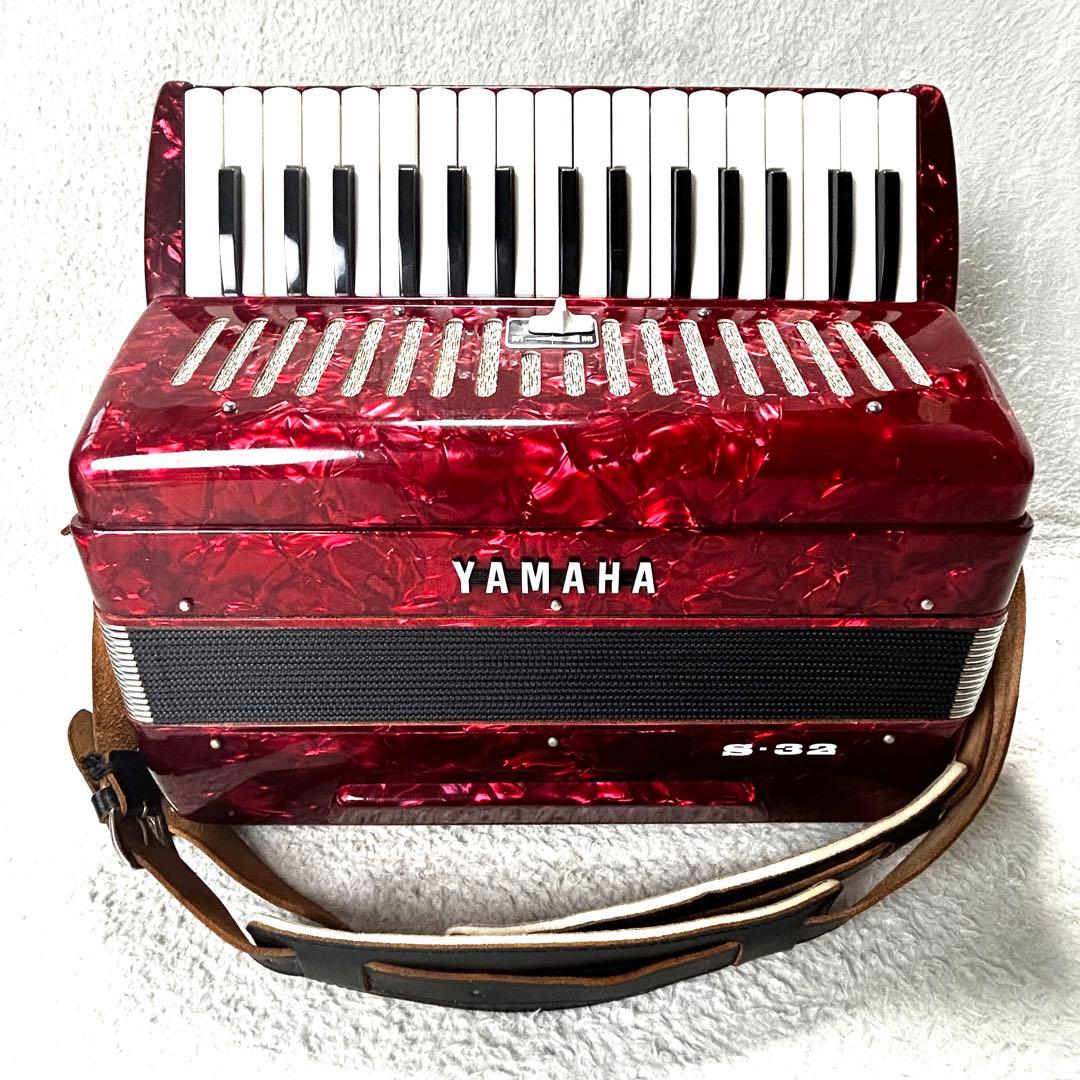 YAMAHA ヤマハ アコーディオン S-32 レッド 純正ケース付き