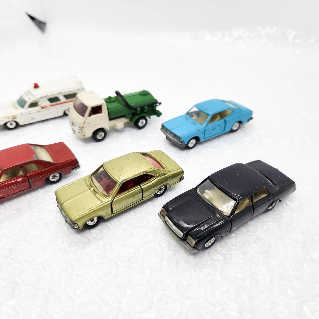 トミカ 日本製 セット ハイエース ブルーバード コルトギャラン 救急車等