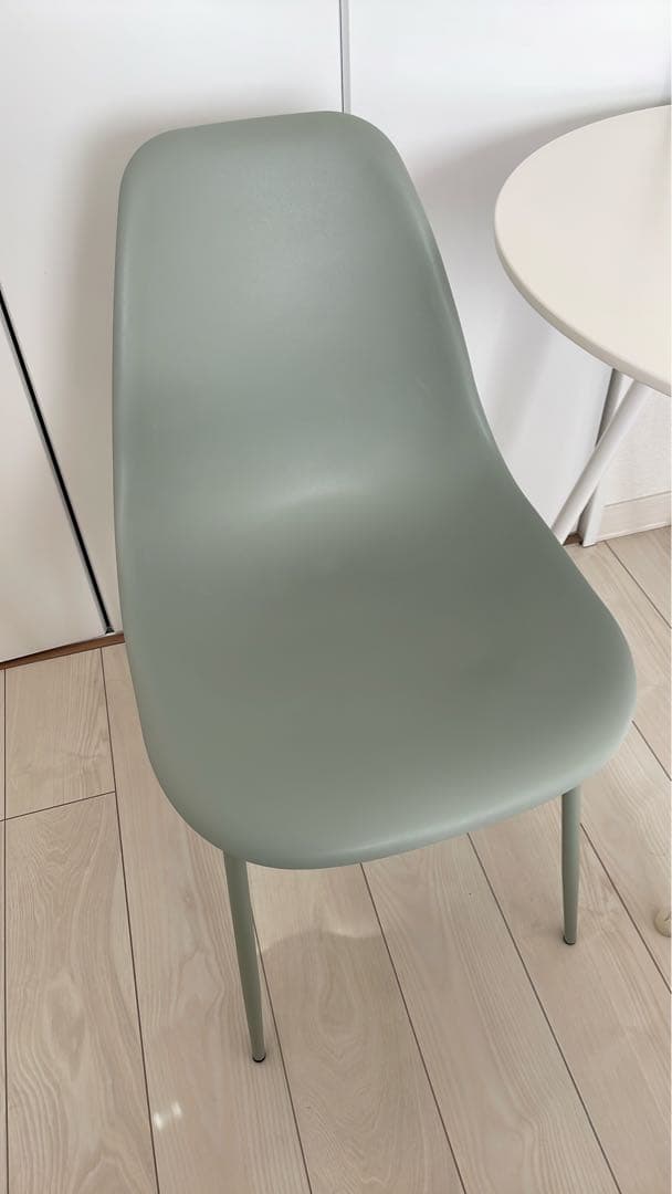 【週末限定セール】ロウヤ　円形ホワイトテーブルチェア３セット