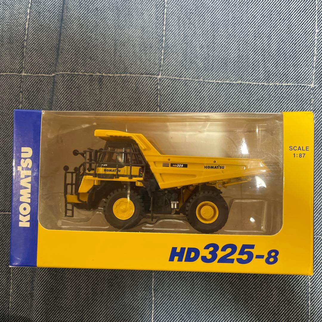 コマツ株主優待　非売品ミニカー