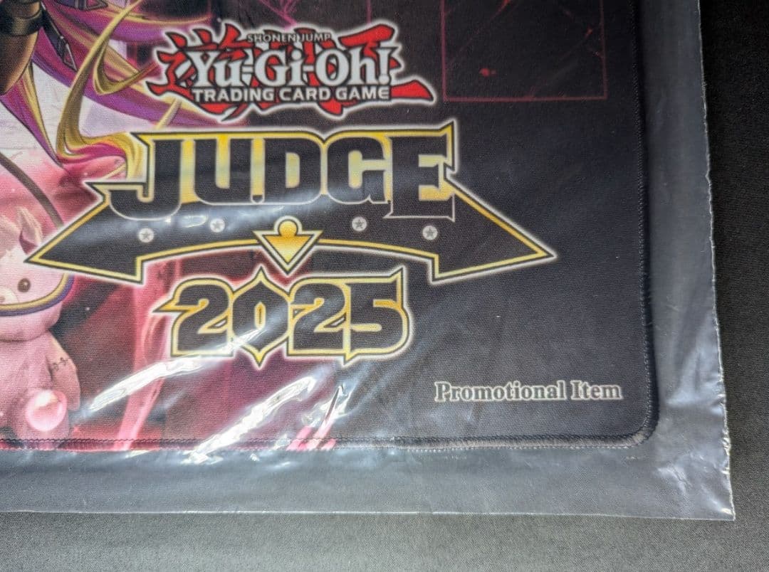 未開封 紅涙の魔ラクリモーサ プレイマット 遊戯王 JUDGE 2025